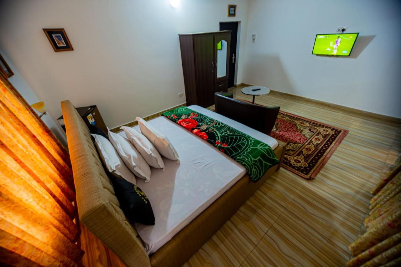Nap Apartment Hotel Dansoman Zewnętrze zdjęcie