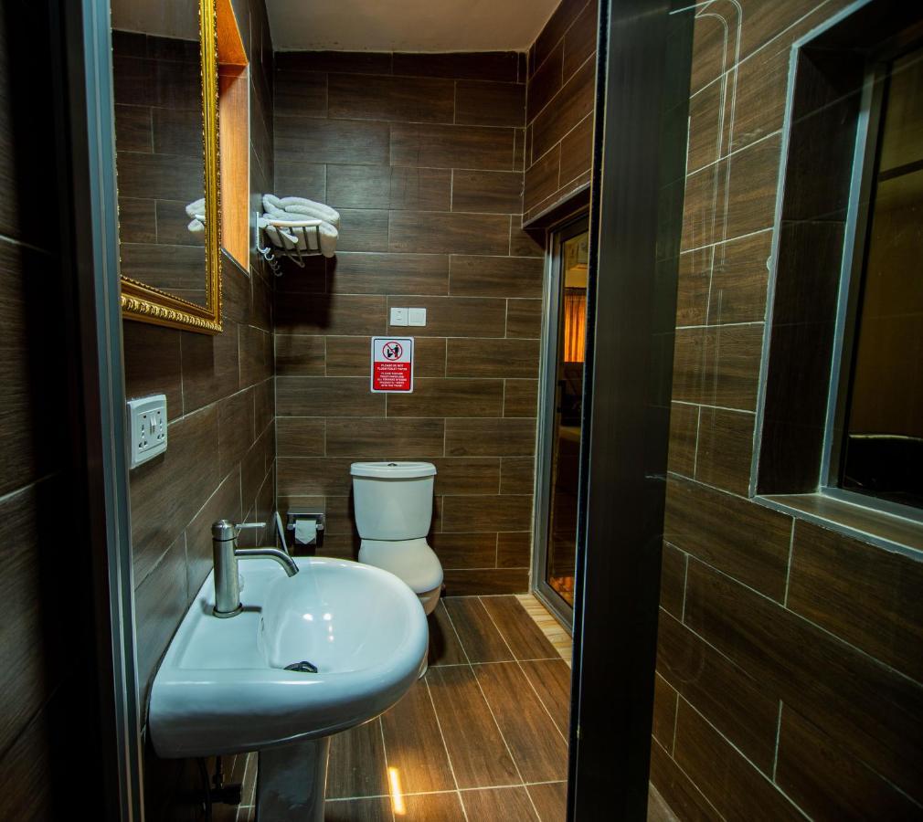 Nap Apartment Hotel Dansoman Zewnętrze zdjęcie